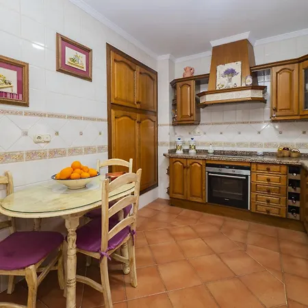 Apartment Cubo's Gongora A *
