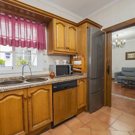 Cubo's Gongora A Apartment